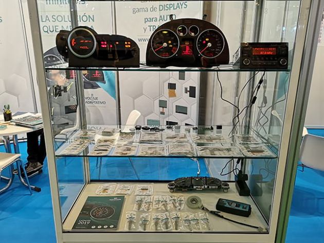 display-minitools-stand-motortec-madrid-2019