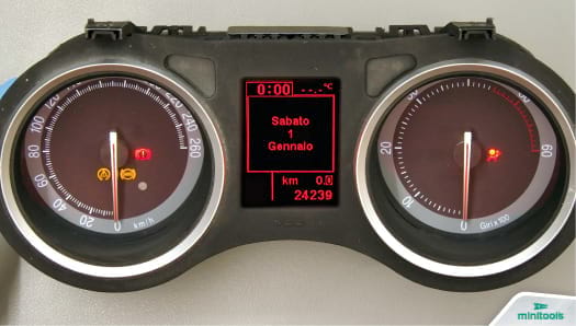Alfa Romeo 159, 8C, Brera and Spider instrument clusters after being repaired with Minitools SEPDISP79 replacement LCD screen