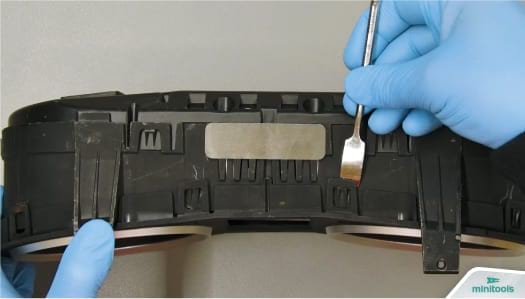 How to disassemble the speedomters of Alfa Romeo 159, 8C, Brera and Spider to replace the LCD display