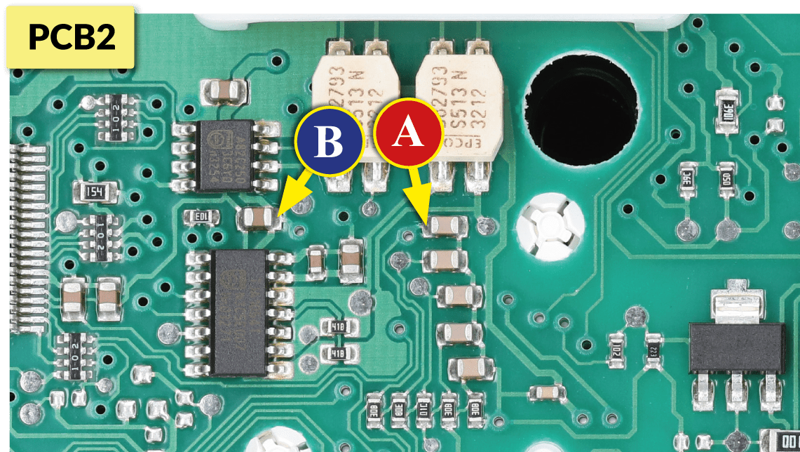 Where to measure the voltage on Mercedes C-Class W203 and G-Class W463 instrument panels PCB - option 2