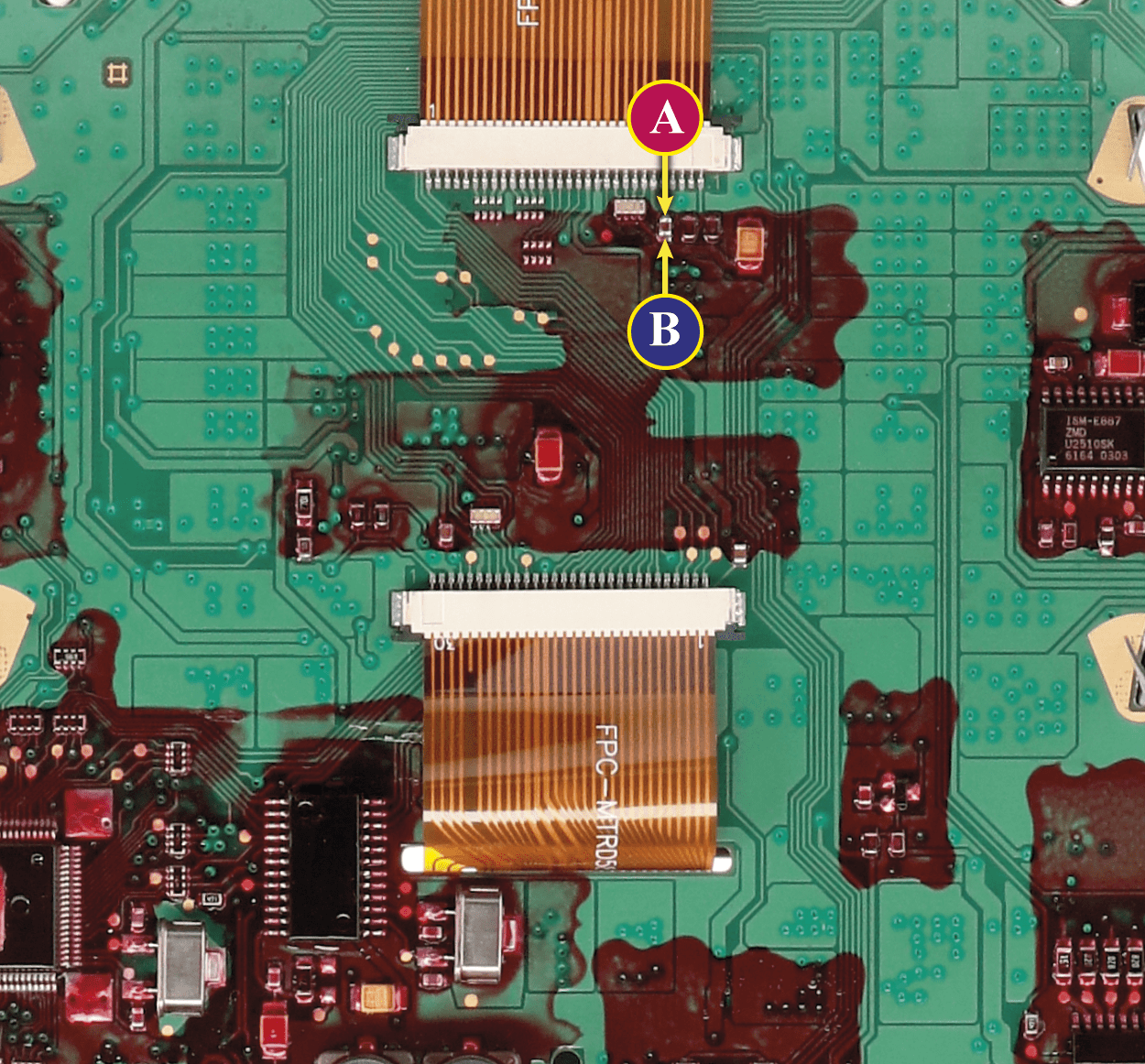 Where to measure the voltage on the PCB of DAF CF / LF / XF instrument clusters