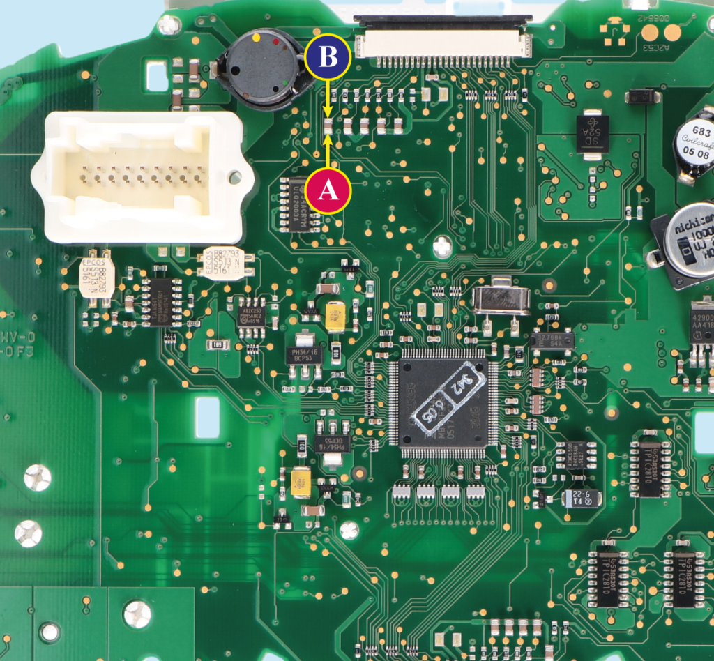 Where to measure the voltage on the PCB of Mercedes-Benz SLK-Class R171 speedometers