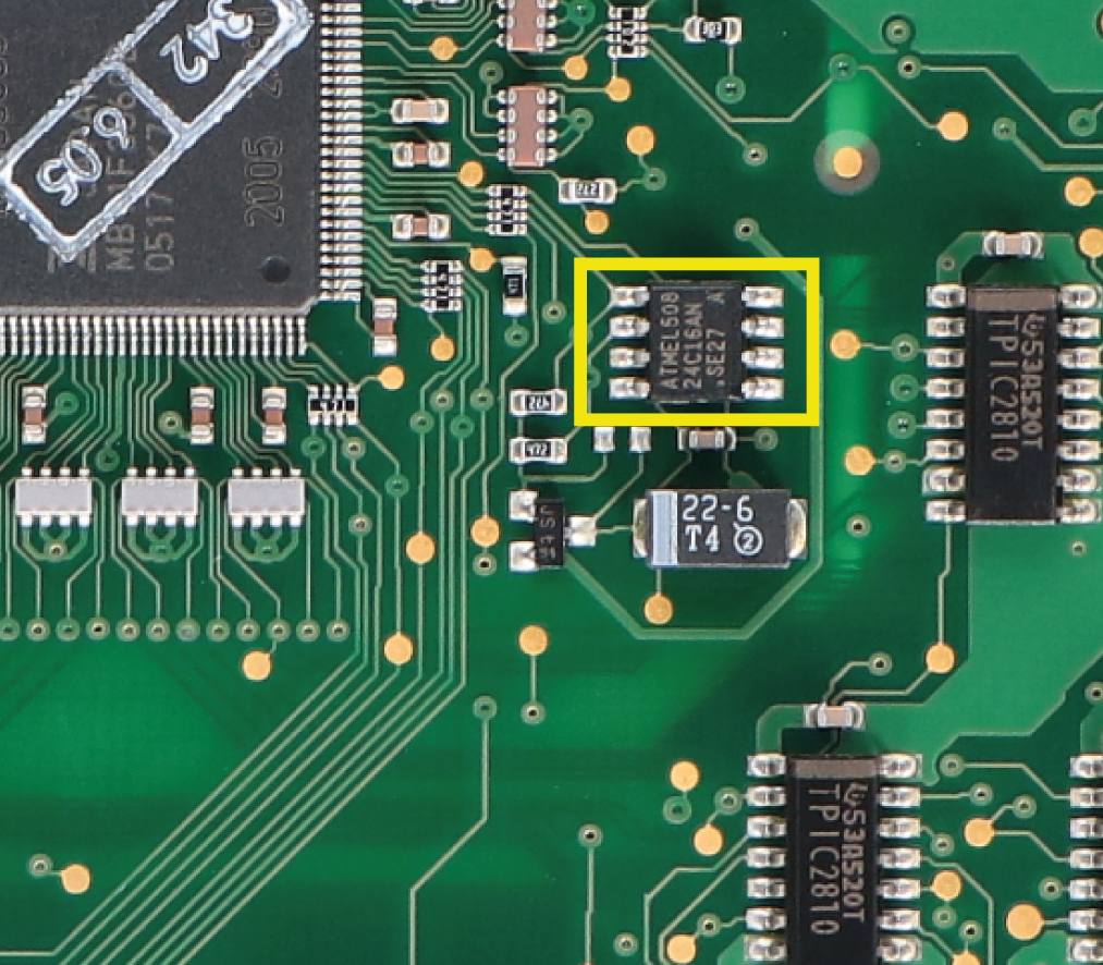 Where to find the EEPROM 24C16 on the PCB of Mercedes SLK R171 speedometers