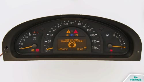 Mercedes Benz W203 C-Class Instrument Cluster Speedometer .