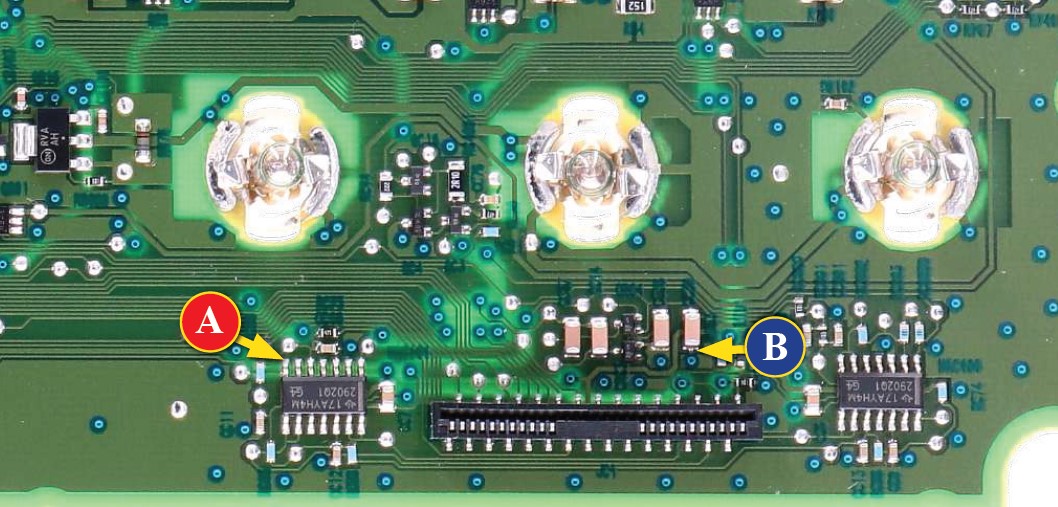 Where to measure the voltage on the PCB of Renault Modus instrument panels